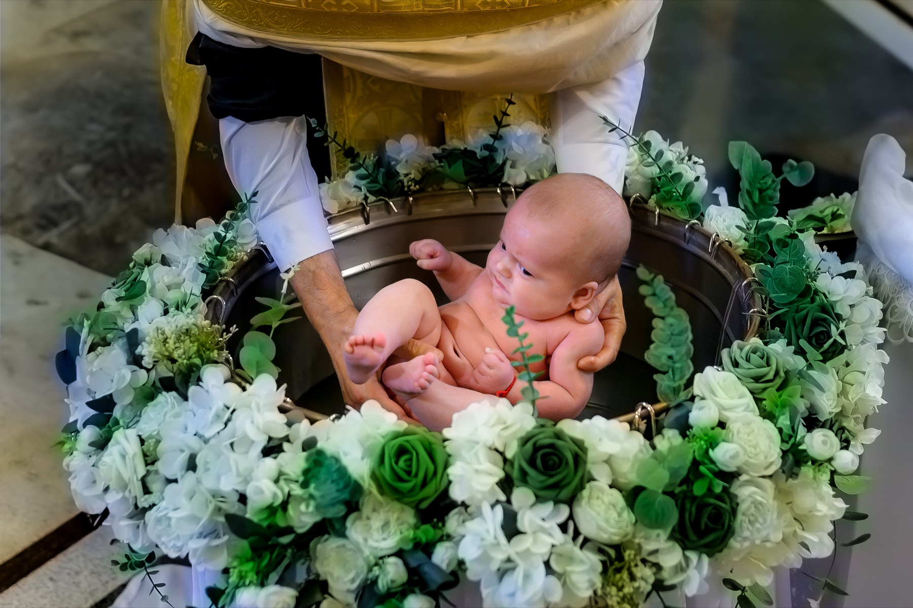 Fotografie de botez în București din portofoliul Cătălin Lazăr 10