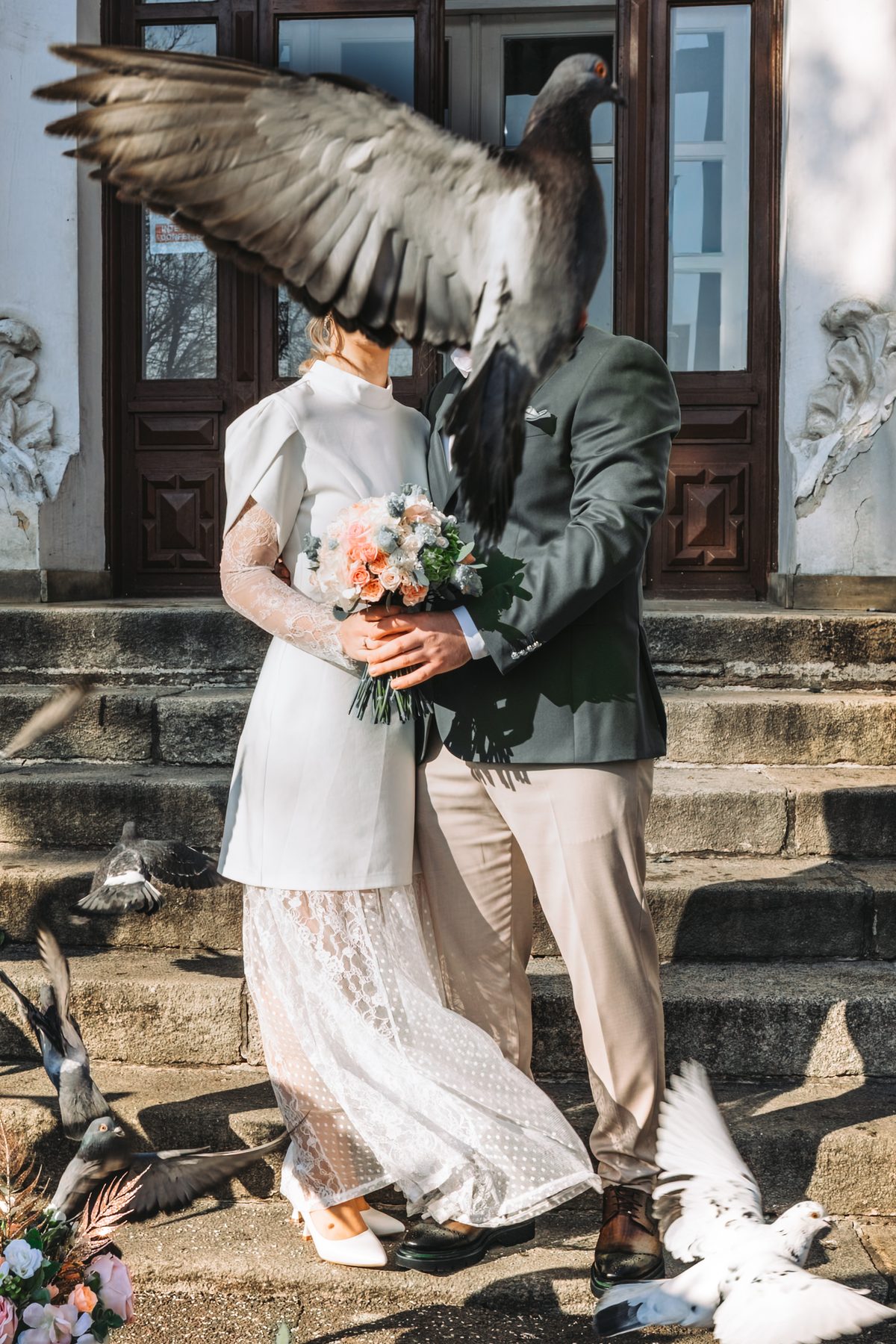 Fotografie de cununie civilă în București din portofoliul Cătălin Lazăr 13